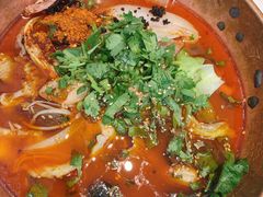 -成都你六姐·牛肉冒菜·麻辣香锅(长泰广场店)