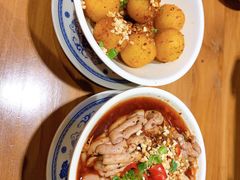 -炉小二铜锅牛蛙•川湘菜(三里屯店)