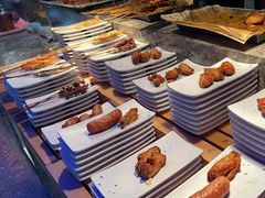 -曼格活海鲜·牛排自助(光明蓝鲸店)
