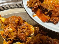 -山河屯铁锅炖(哈西站店)