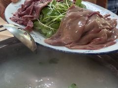 -华哥新鲜猪精品美食
