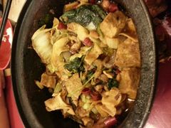 -重庆鸡公煲(三八山珍美食城店中店)