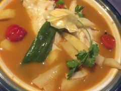 大理酸辣黄花鱼-半山腰·云南菜(侨福芳草地店)