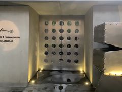 -穹六人间 people 6(岳阳路店)