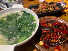 -隔壁老王·家常云南菜(花巷店)