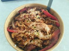 -万能料理屋(钟鼓岭路店)