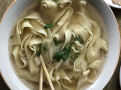 -正宗胖子抻面馆(岭东路店)