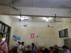 大堂-高师傅特色米粉汤包(建设路店)