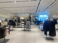 -ZARA(红谷滩万达店)