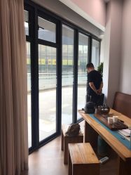 -LU YOGA（露瑜伽）专业瑜伽馆