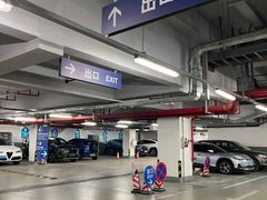 -梅赛德斯奔驰文化中心·停车场