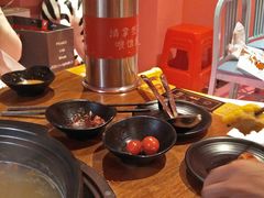 -串门邻居串串火锅(云南南路店)