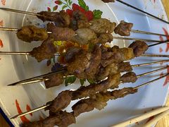 -老钟家烤羊排·敦伊阁清真餐厅胡羊焖饼