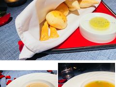 -弦月窗LUNETTE BY AMANDA(复兴路店)