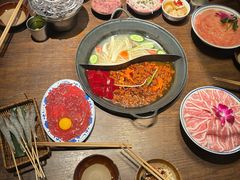 -萍姐火锅·公路夜市(武汉首店)