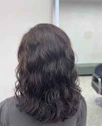 -H·Y HAIR SALON烫发·染发·造型