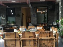 -苹果树下艺术餐厅(宋庄店)