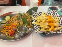玩味原味薯条-玩味工厂·东南亚特色餐厅(太古里店)