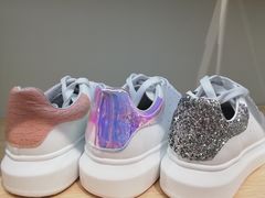 -hotwind热风(中贸广场店)