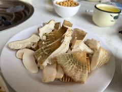 -菌之家·专业纯野生菌火锅·特色炒菌