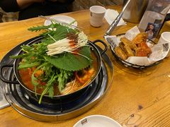 -喇喇排骨火锅·传统韩式脊骨汤(望京西园总店)