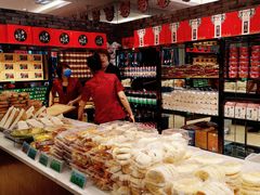 面包甜点陈列柜-令氏家外家周秦食府(高新店)