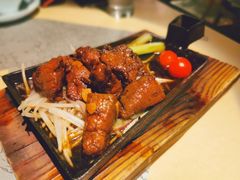 -穹六人间 people 6(岳阳路店)