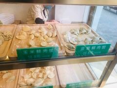 -袁亮宏饺子云吞(侯家桥菜场店)