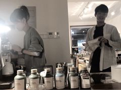 -Line 咖啡(石厦花园店)