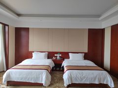 -兴芮温泉度假区