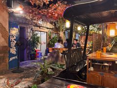 -城墙拐拐火锅(三峡广场黑金冠店)