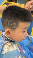 -趣哆剪儿童理发(奥山世纪城店)