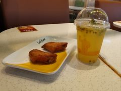 -乐凯撒披萨(汇港购物中心店)