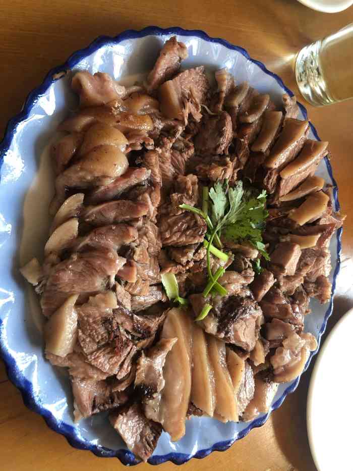 性价比超高 打开app查看高清大图 百草沟本地香肉馆 0658/人 汪清县