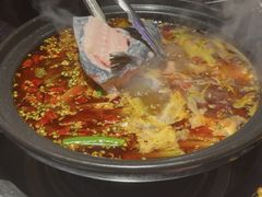 -小饕荟雅安贡椒鱼鲜馆(广福桥店)