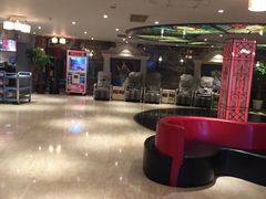 -环球梦主题KTV(曲阳生活购物中心店)