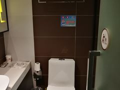 -路客HOTELS酒店(广州东站林和西地铁站店)