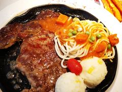 -豪客来牛排(雄峰城店)