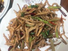 -那家老院子东北菜·饺子·小鸡炖蘑菇(艳华街店)