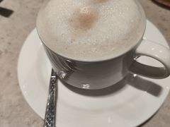 -阿维斯咖啡(镜湖店)