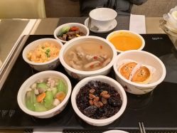 -巍阁高端月子会所