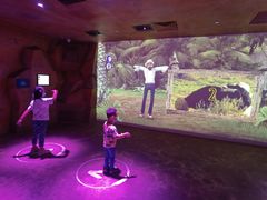 -珠海横琴国家地理探险家中心(创新方)