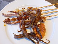 -大中华希尔顿酒店-念自助餐·嗨啤·小龙虾
