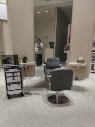 -Mentor Hair Salon