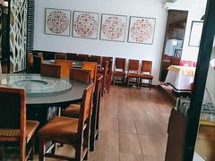 -东方之猪四更烤乳猪(金垦总店)