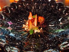 冬天的草莓田-豆奶抹茶布丁和草-地球美食剧场