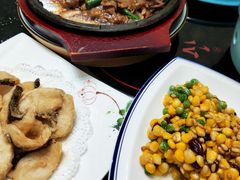 -雪野鱼头大王邢府公老店(雪野湖店)