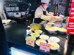 自助取餐区-八一路好吃街(雨田商务大厦店)