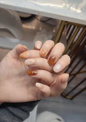 -董小姐日式美甲美睫·皮肤管理