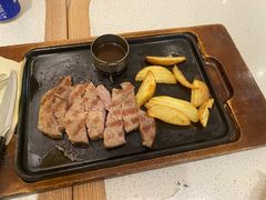 -必胜客(阿罗海店)